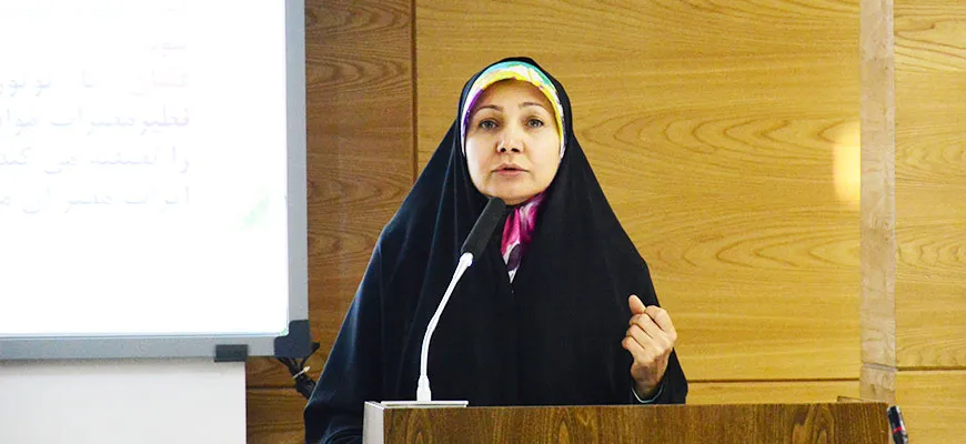 در این جلسه سرکار خانم دکتر معین پزشک و دانشجوی دکترای اعصاب در خصوص "مضررات دود دسته دوم" ایراد سخن نمودند و پاسخگوی سوالات حاضرین در جلسه شدند